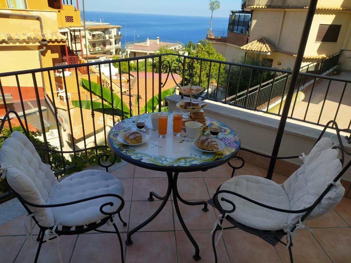 Apartment Marifra Garden Taormina Exteriör bild
